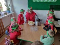 Przedszkolaki Kubusiowymi Przyjaciółmi Natury