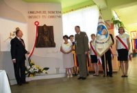 Odsłonięcie tablicy pamiątkowej